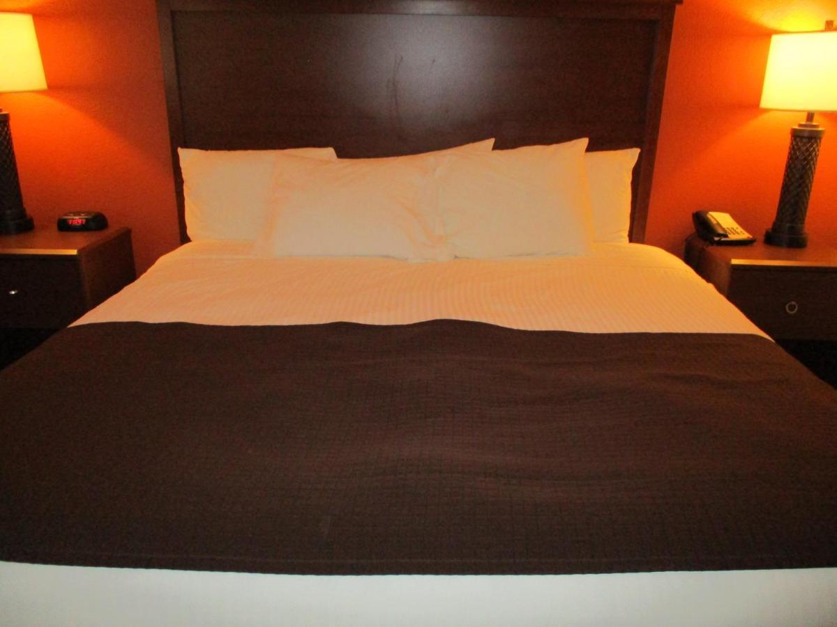 Hotel Americinn By Wyndham 2*
