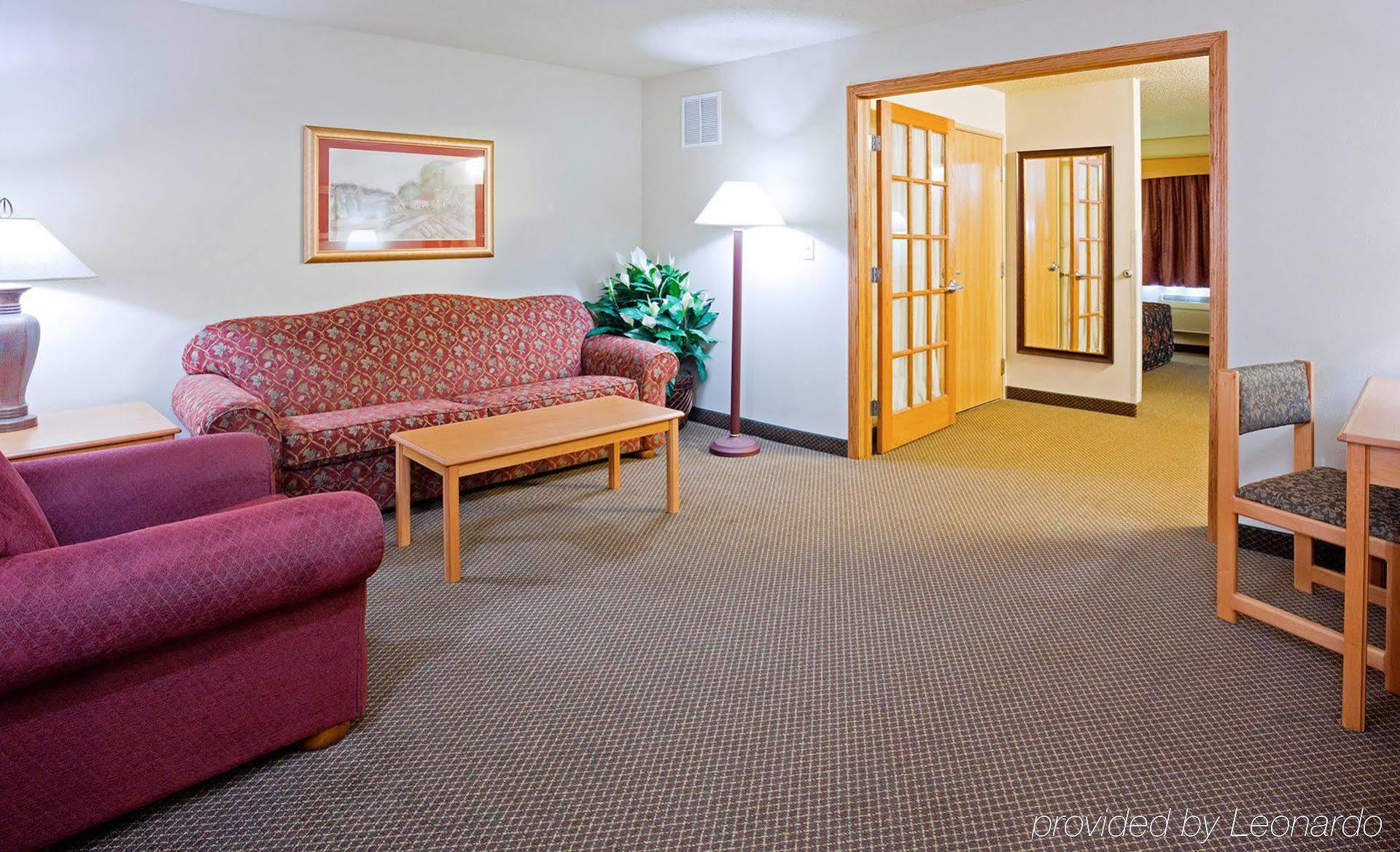 Americinn By Wyndham Hotel